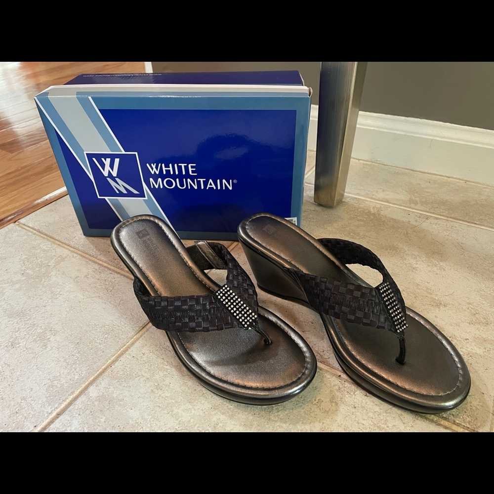 White Mountain Sandals
